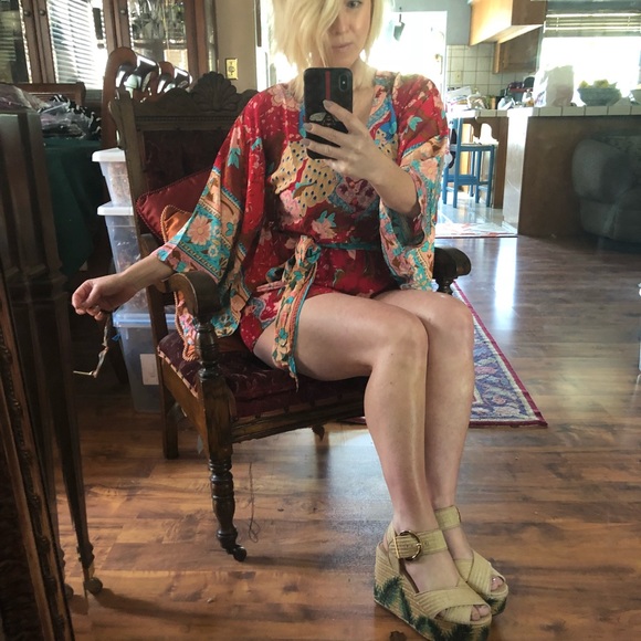 Lotus Peacock Red Cotton Boho Gypsy Romper - Picture 5 of 7
